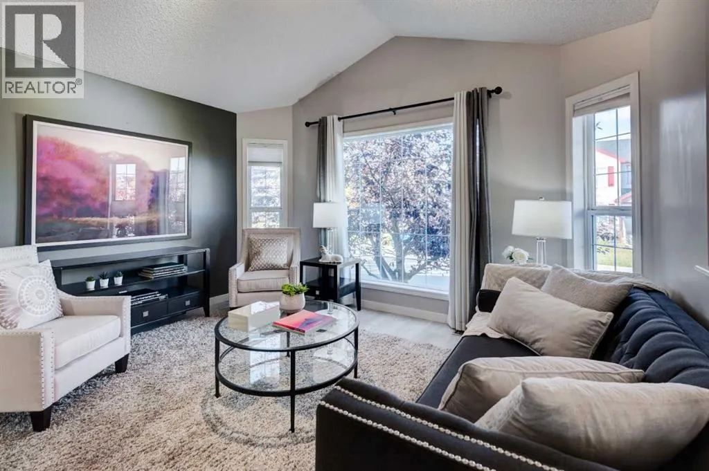64 cimarron grove Close