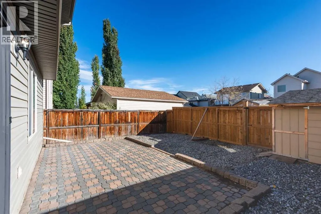 64 cimarron grove Close