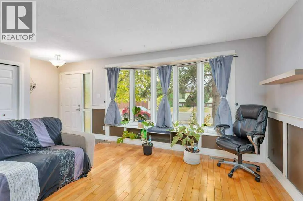 7 Nellis Avenue