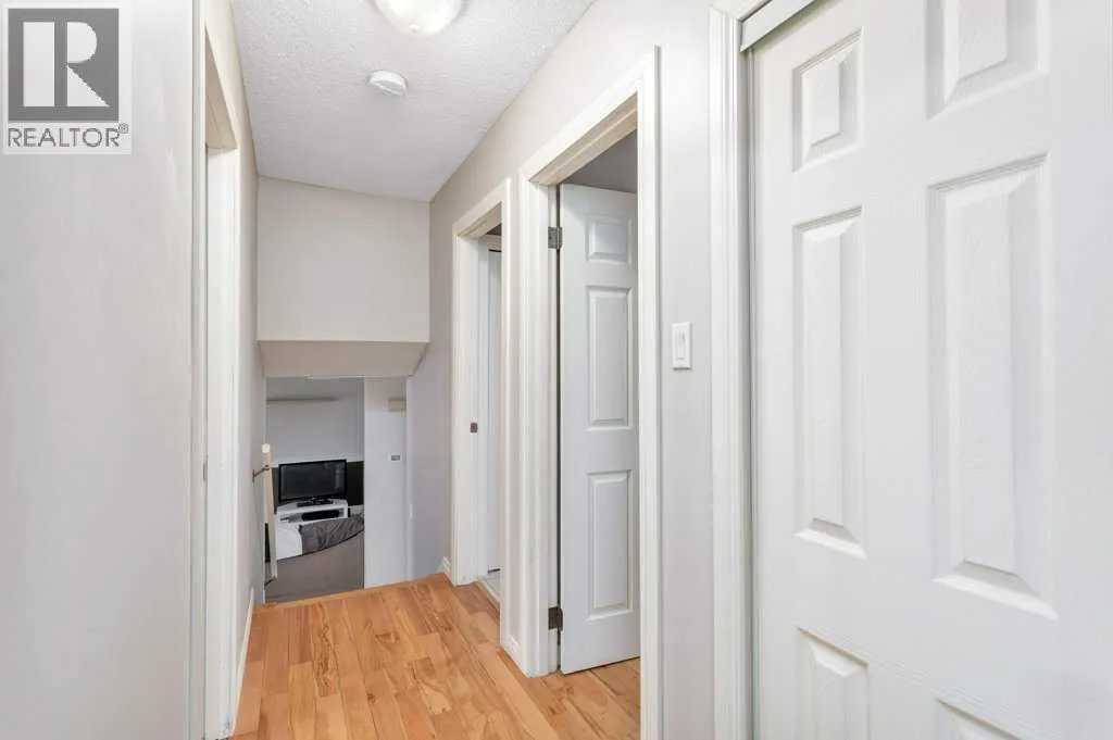 7 Nellis Avenue