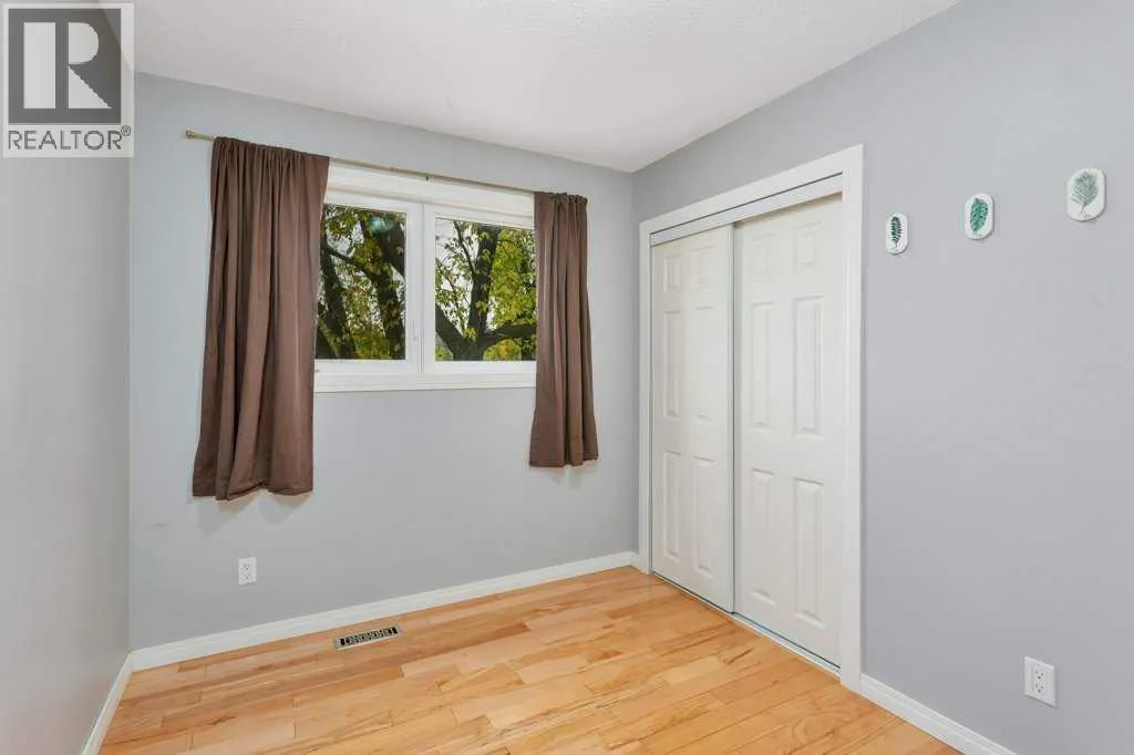 7 Nellis Avenue