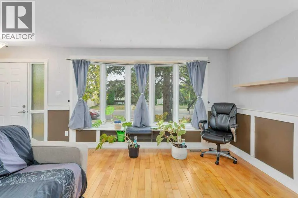 7 Nellis Avenue