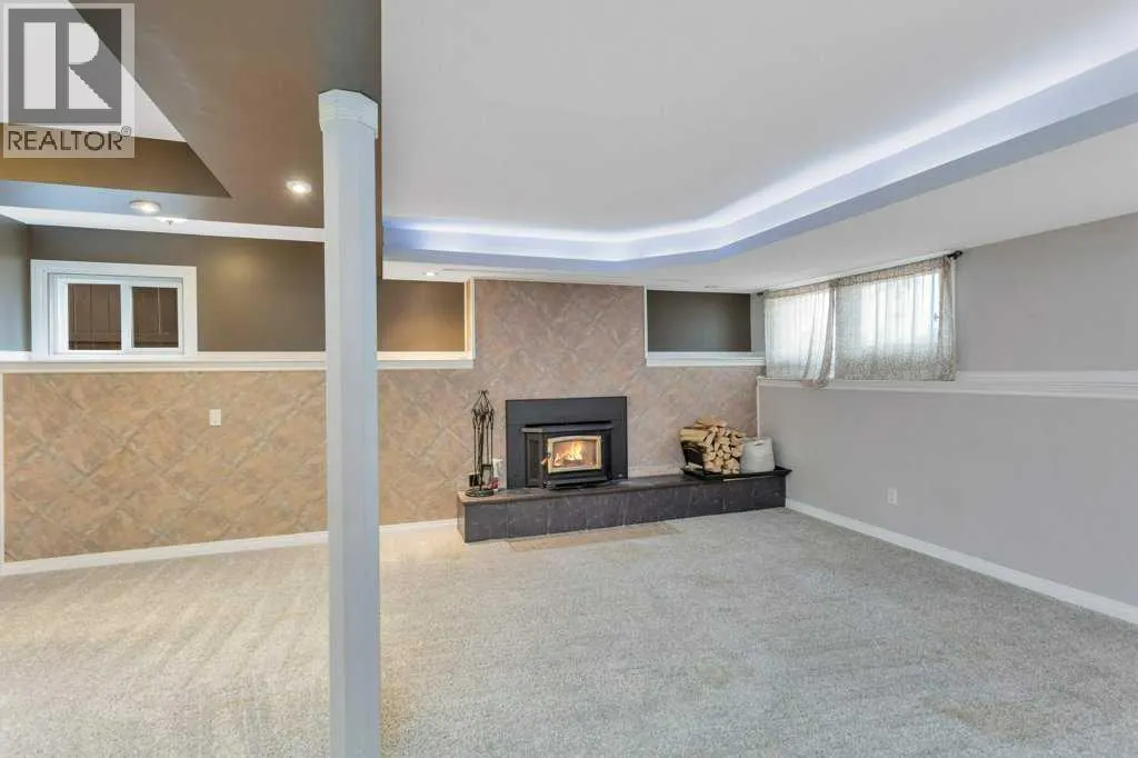 7 Nellis Avenue