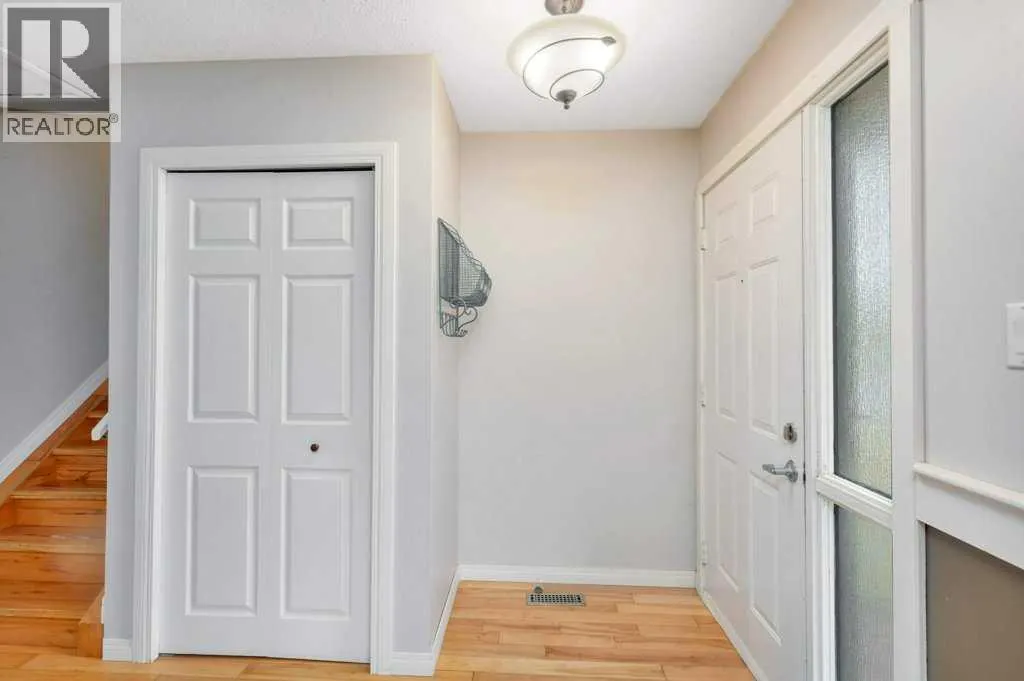7 Nellis Avenue