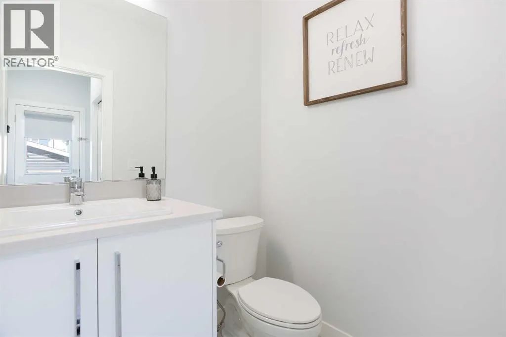 340 Chelsea Passage