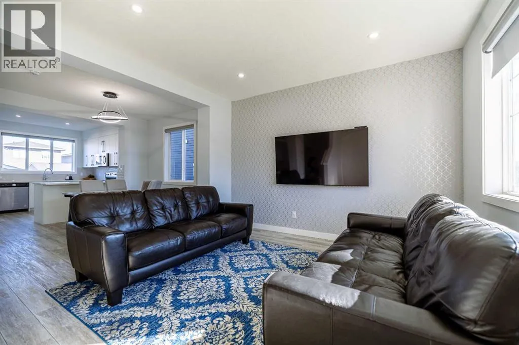 340 Chelsea Passage