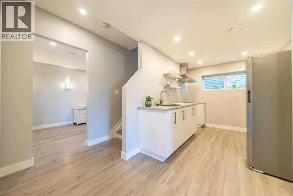27 Sunset Park