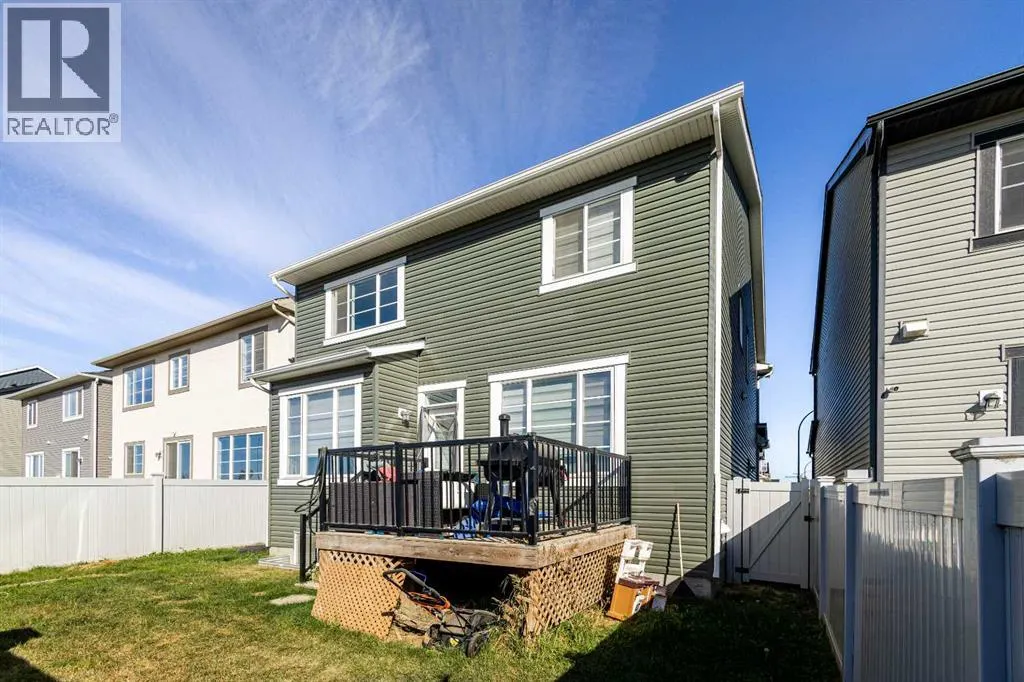 124 Carringham Way NW