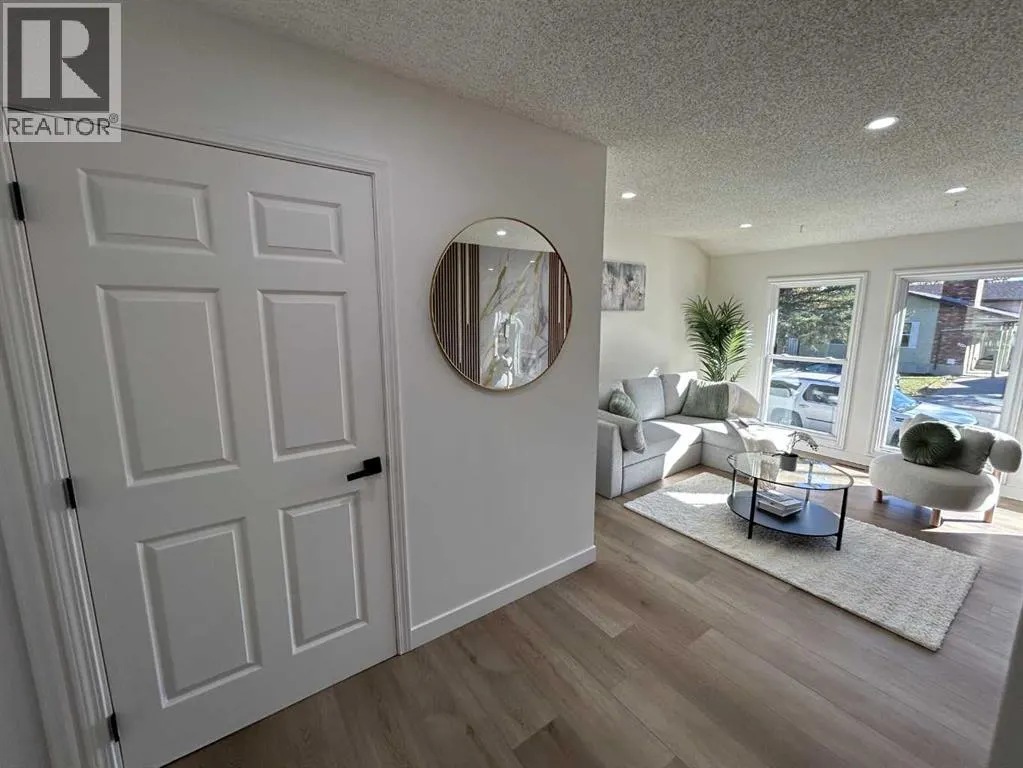 344 Templeview Drive NE