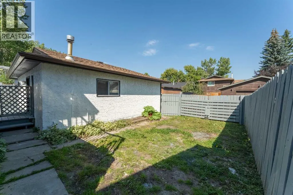 344 Templeview Drive NE