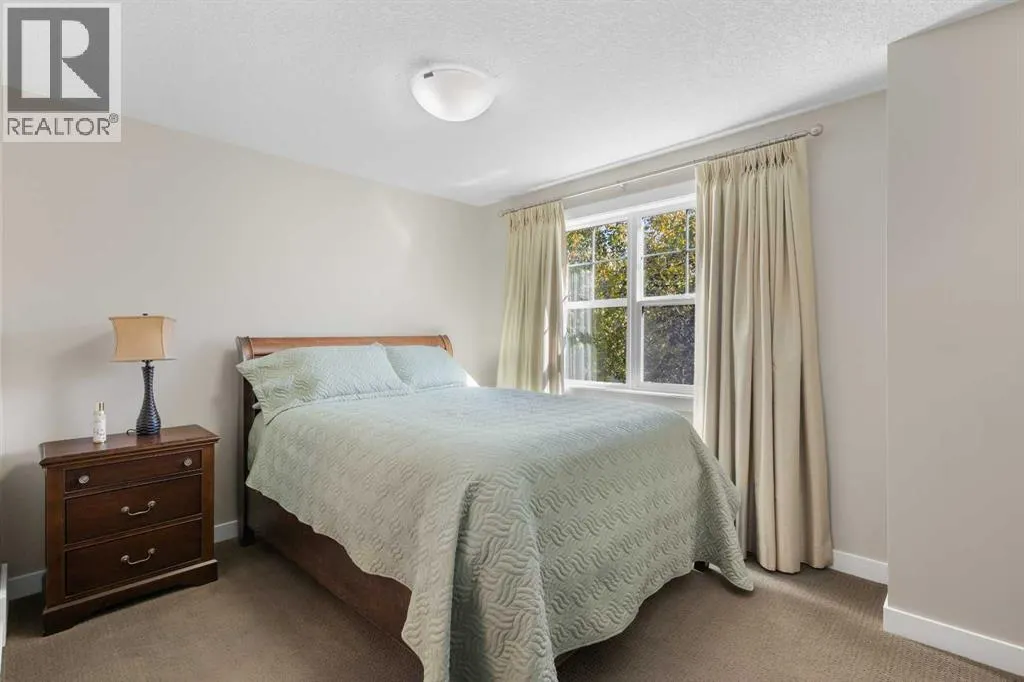 619 Mckenzie Towne Square SE