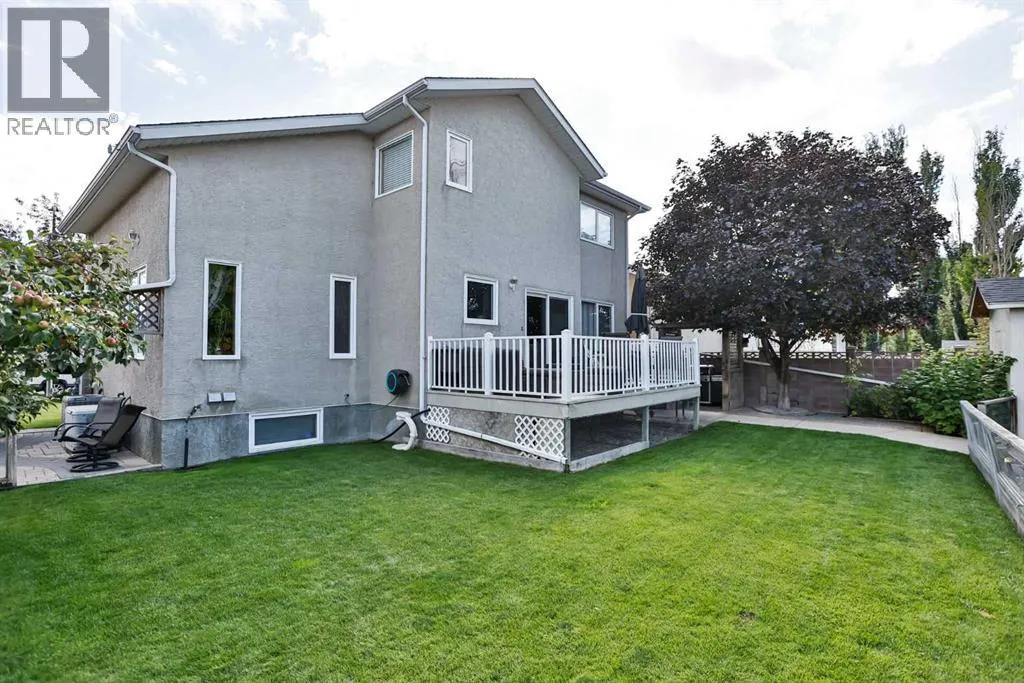 136 Cougar Road N