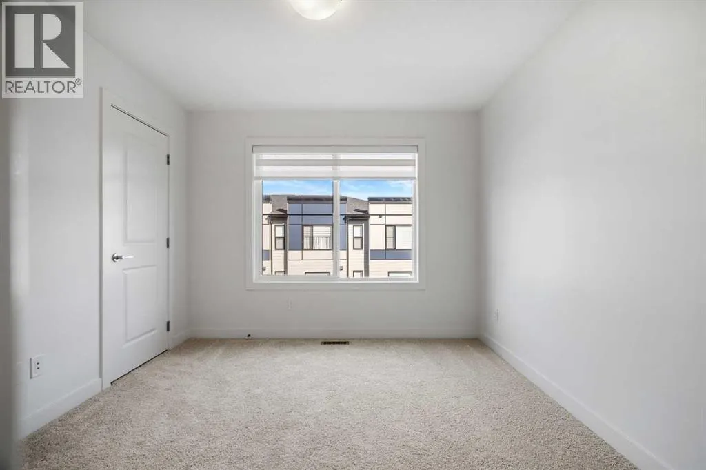 302, 550 Seton Circle SE
