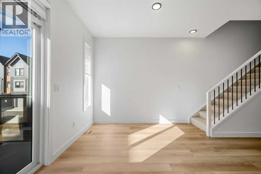302, 550 Seton Circle SE