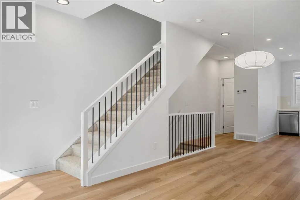 302, 550 Seton Circle SE
