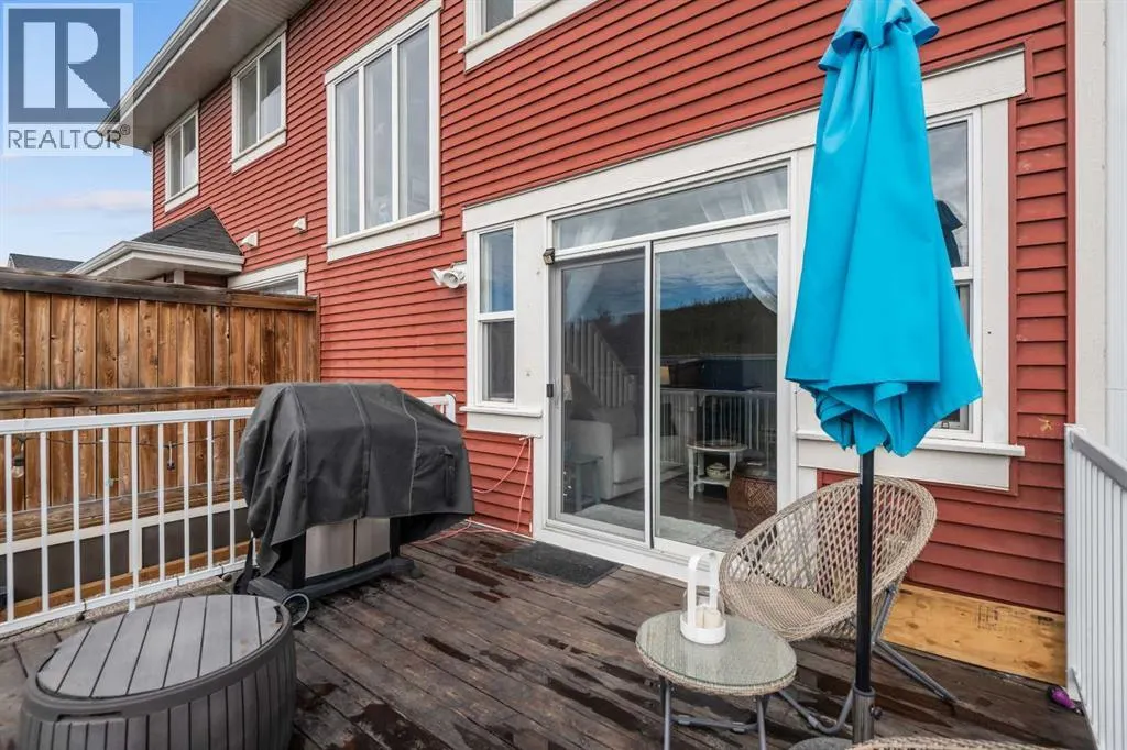 390 River Heights Crescent