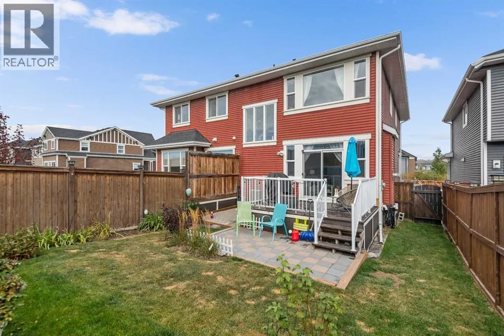 390 River Heights Crescent