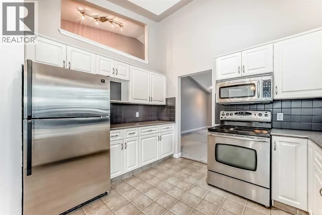 82 Sierra Morena Green SW