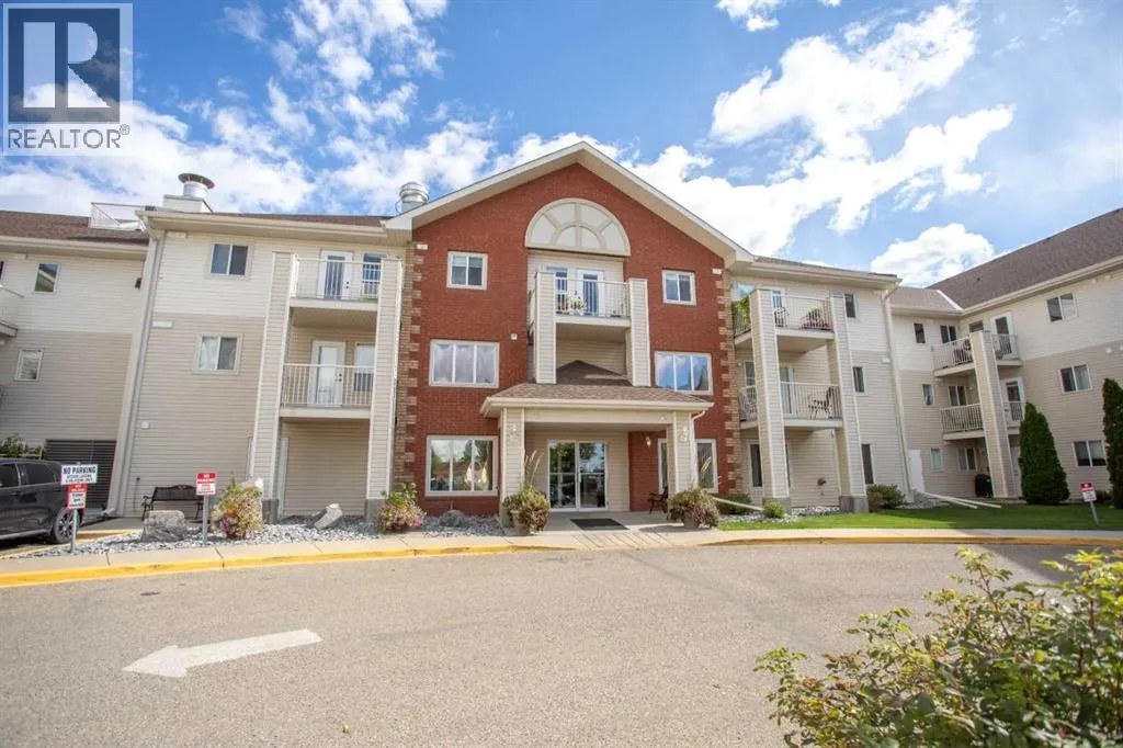 322, 56 Carroll Crescent
