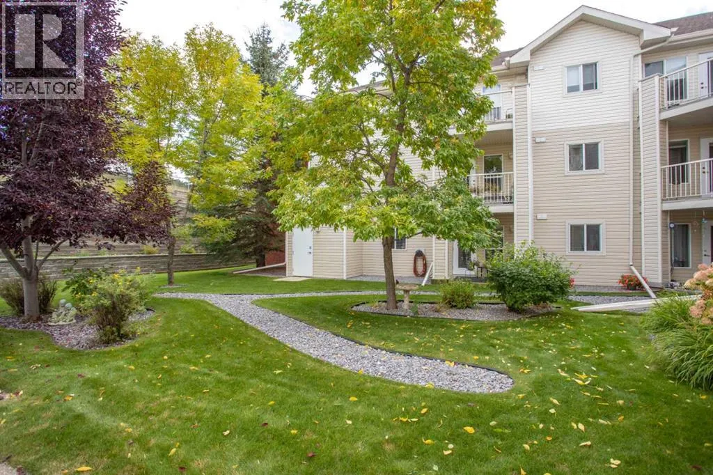 322, 56 Carroll Crescent