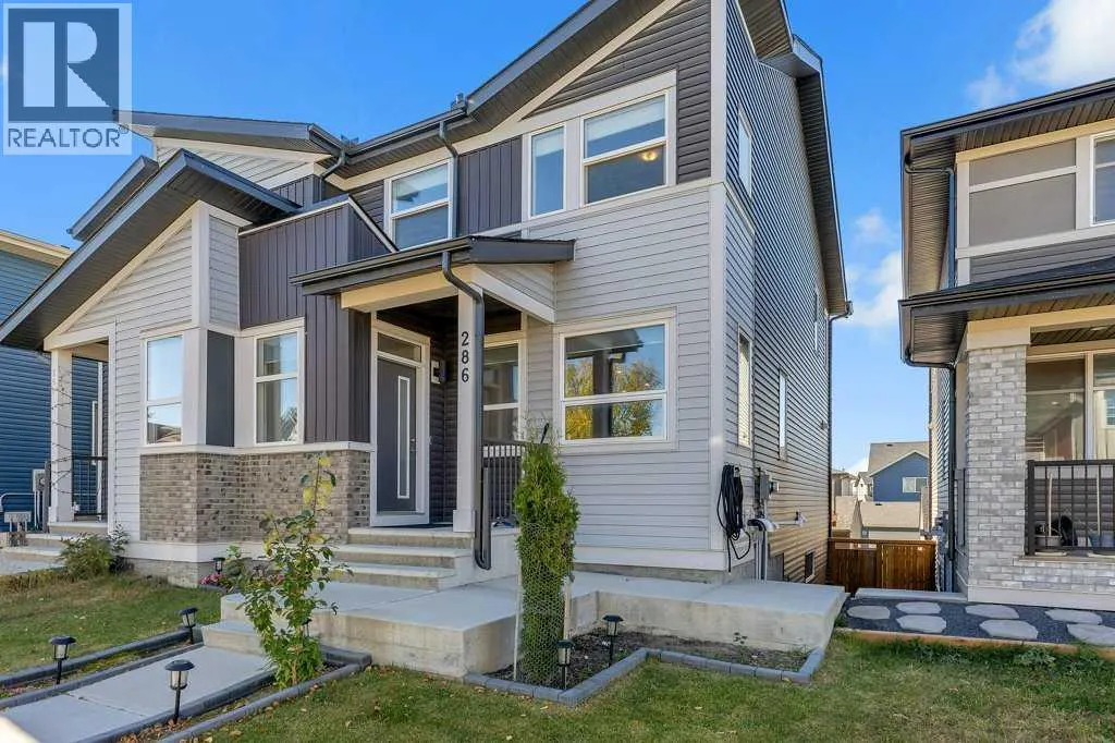 286 Carringvue Way NW