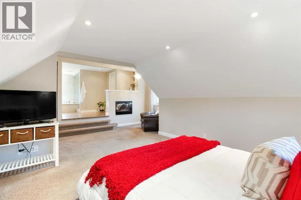 39 Canova Close SW