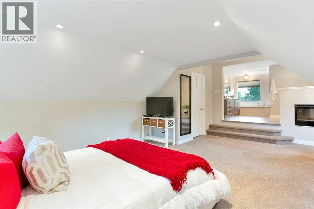 39 Canova Close SW