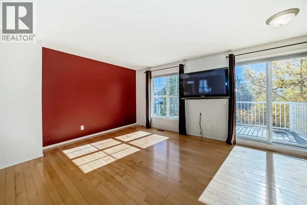 63 Toscana Gardens NW