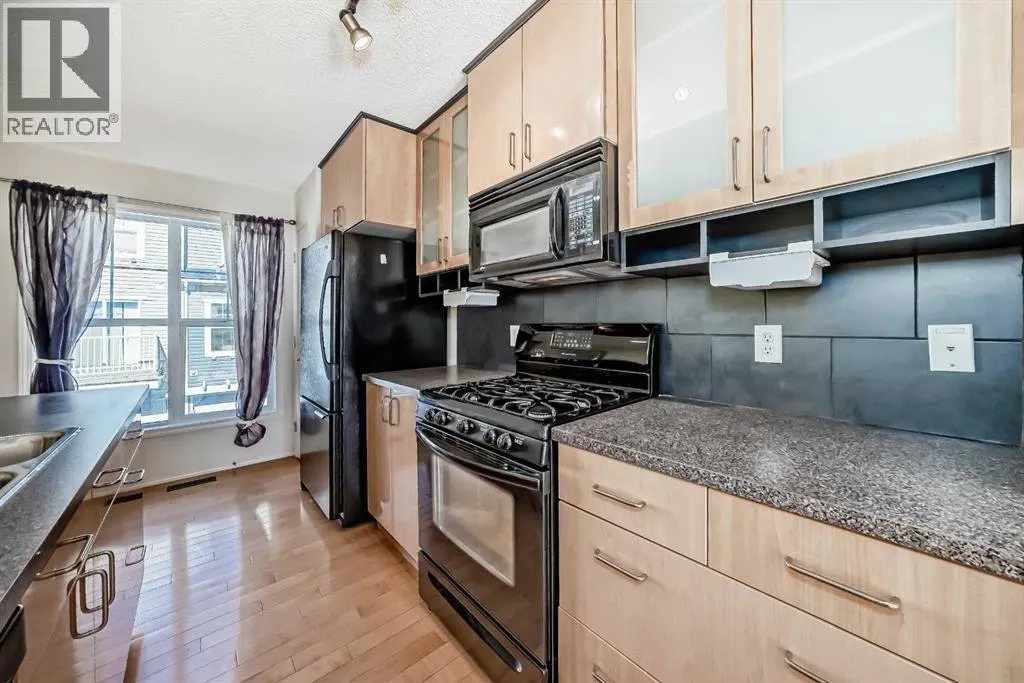 63 Toscana Gardens NW