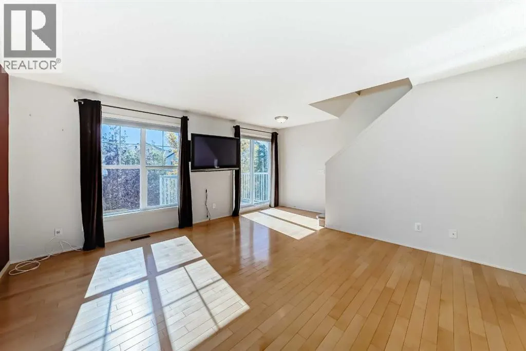 63 Toscana Gardens NW