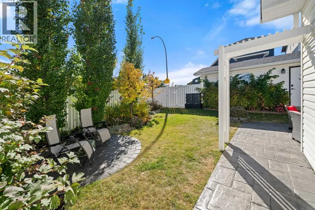 177 Hidden Vale Close NW