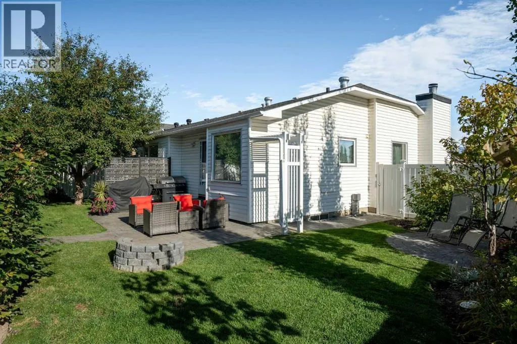 177 Hidden Vale Close NW
