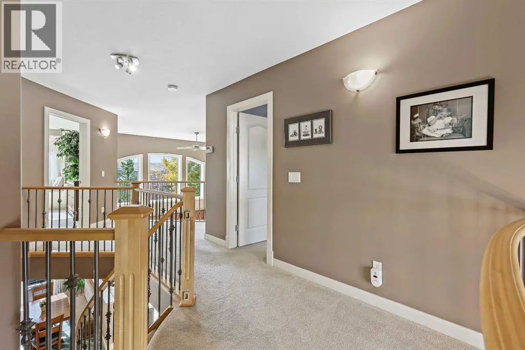 209 Discovery Ridge Way SW