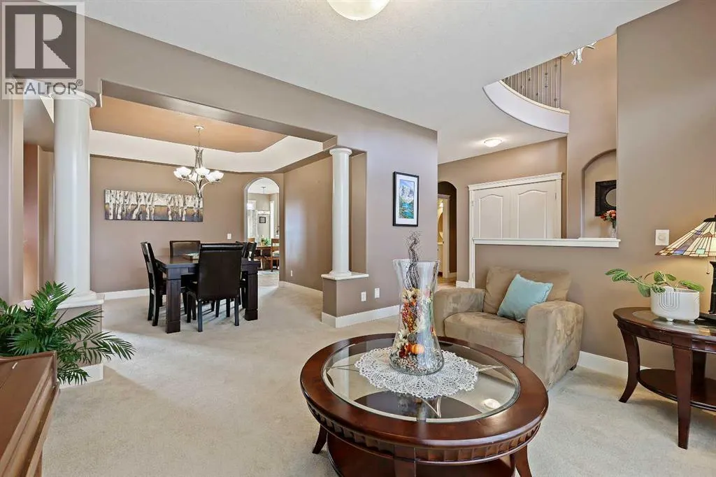 209 Discovery Ridge Way SW