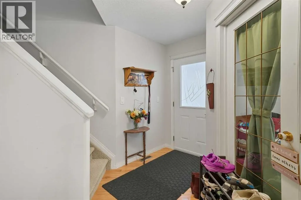 65 Asmundsen Avenue