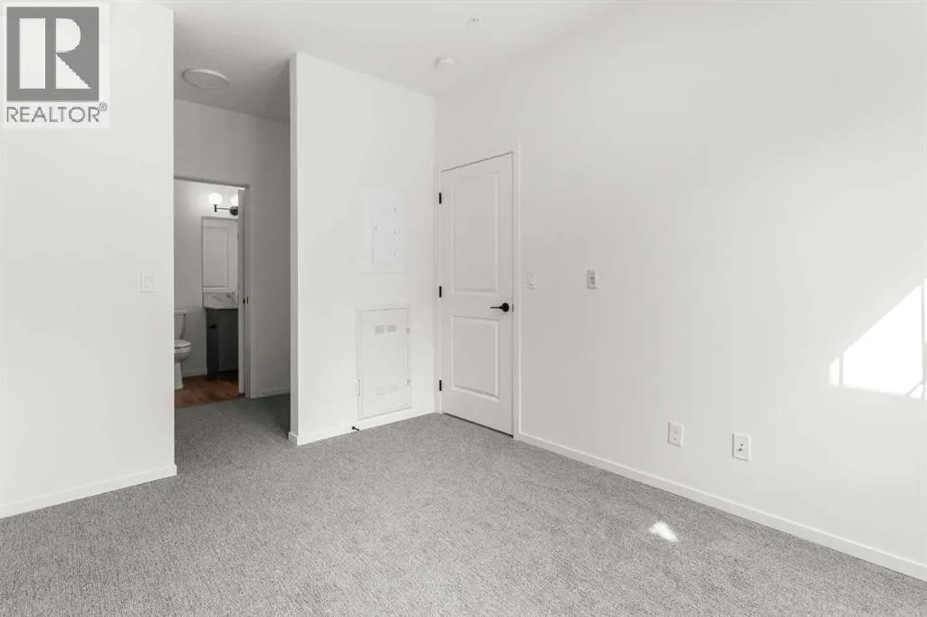 #217, 140 Mahogany Street SE