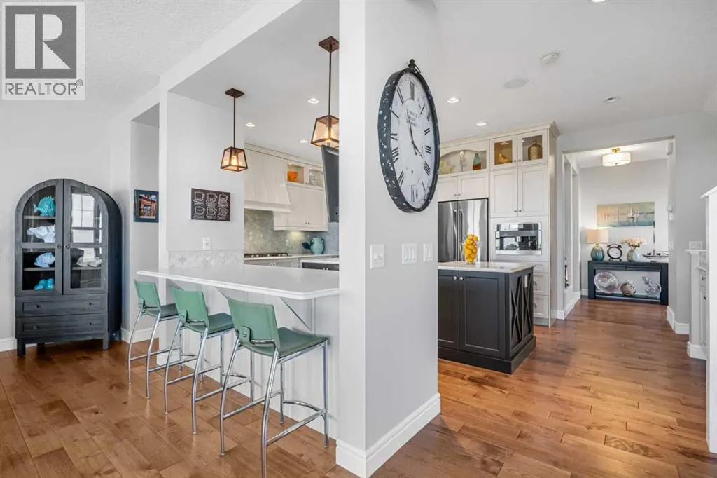 35 Mahogany Crescent SE