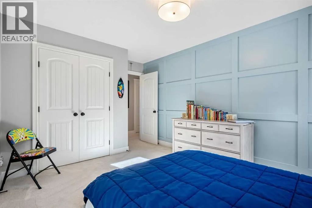 35 Mahogany Crescent SE