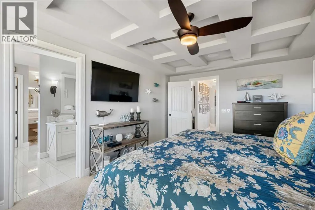 35 Mahogany Crescent SE