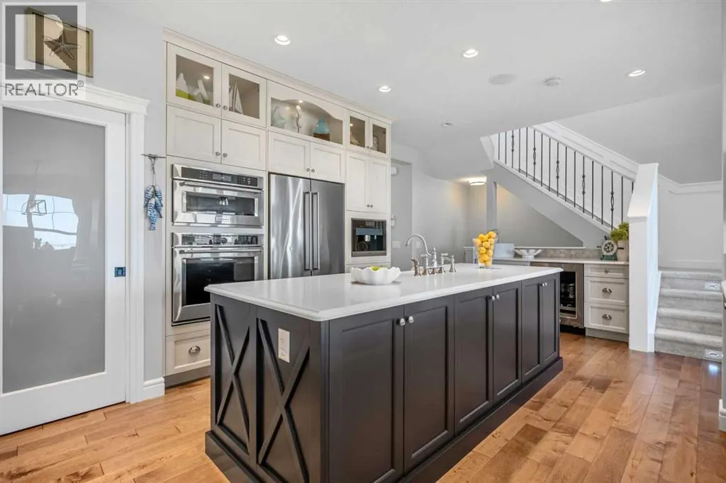 35 Mahogany Crescent SE