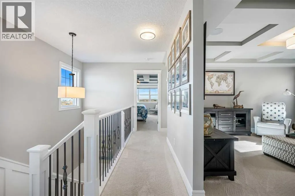 35 Mahogany Crescent SE
