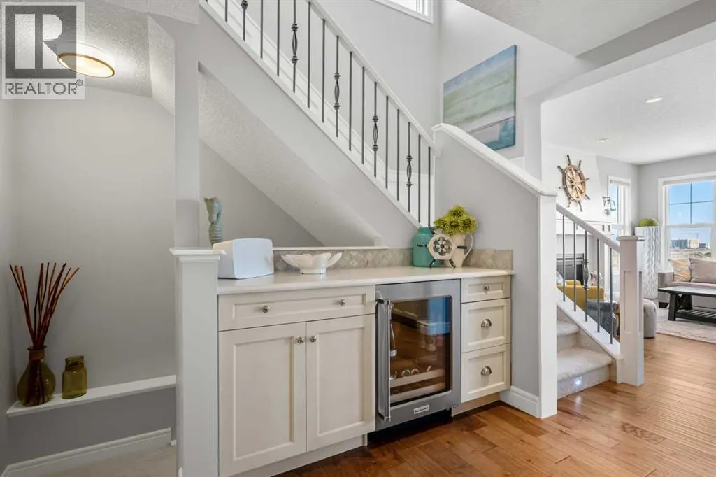 35 Mahogany Crescent SE