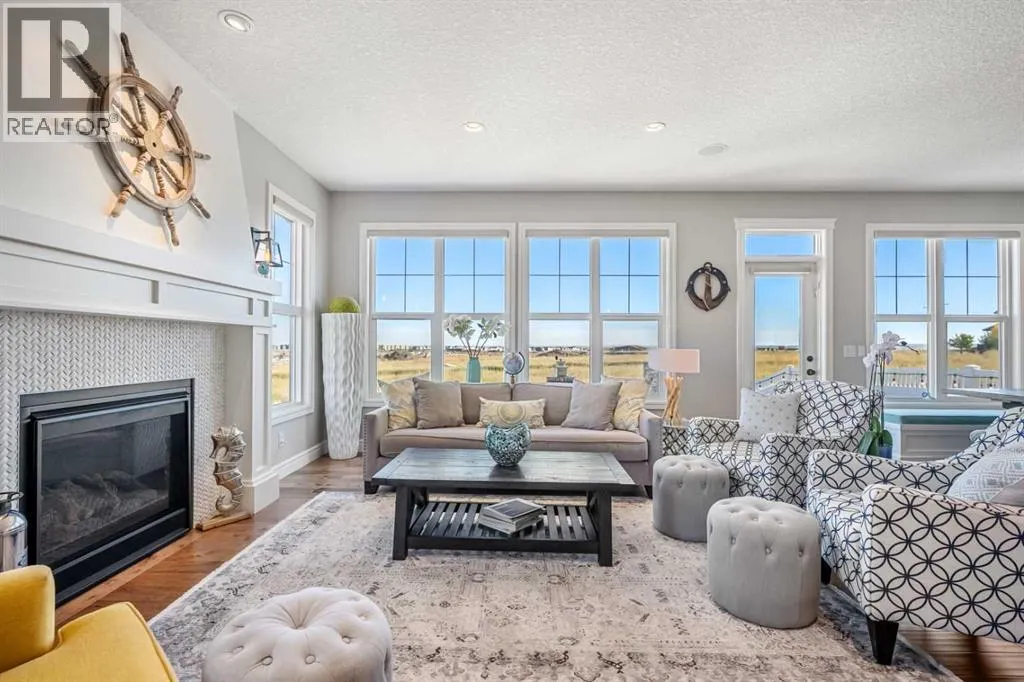 35 Mahogany Crescent SE