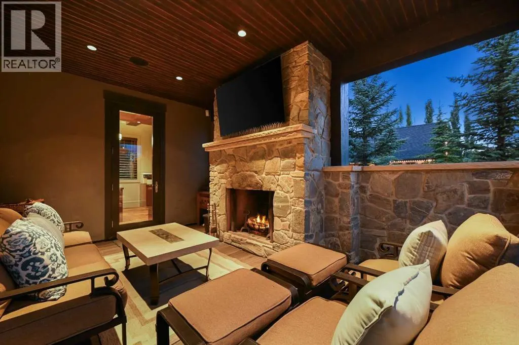 31 Spring Valley Heights SW