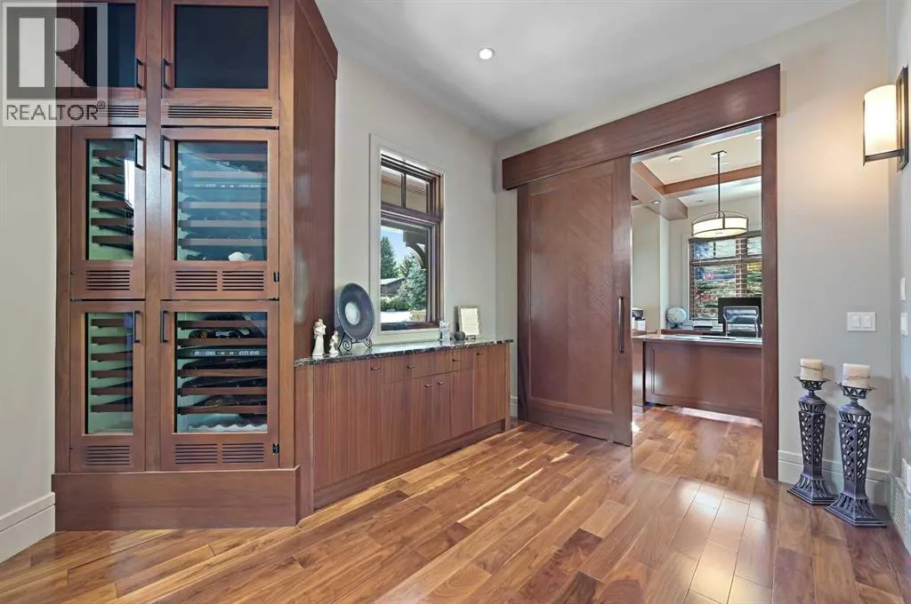 31 Spring Valley Heights SW