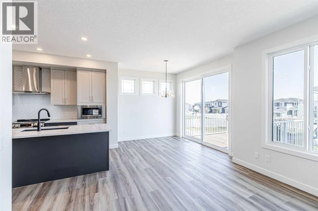 34 Amblefield Heights NW