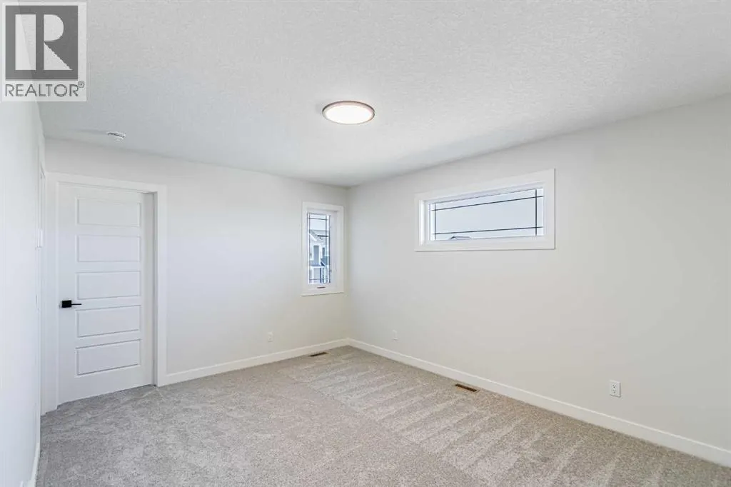 34 Amblefield Heights NW