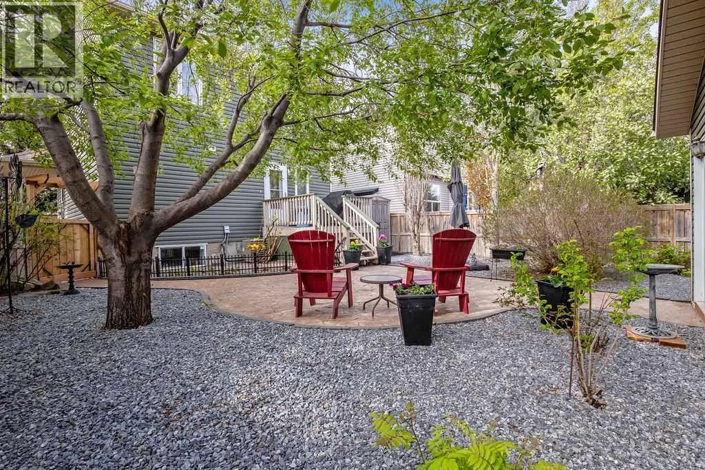 17 Luxstone Crescent SW