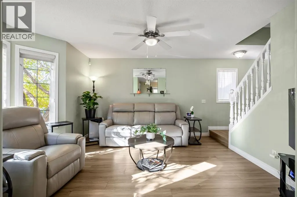 17 Luxstone Crescent SW