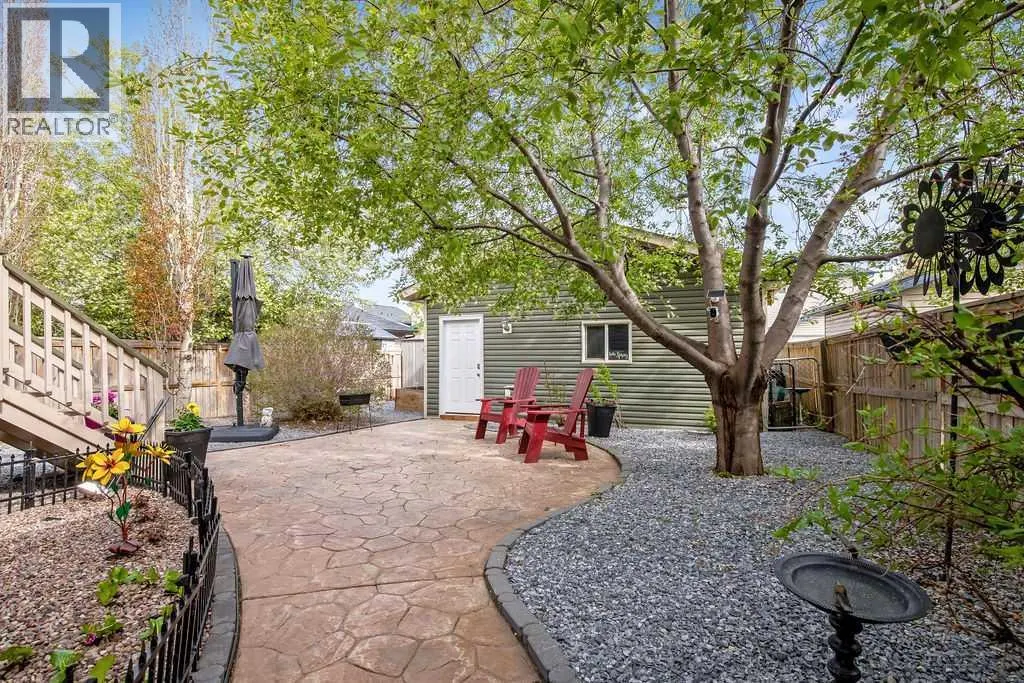 17 Luxstone Crescent SW